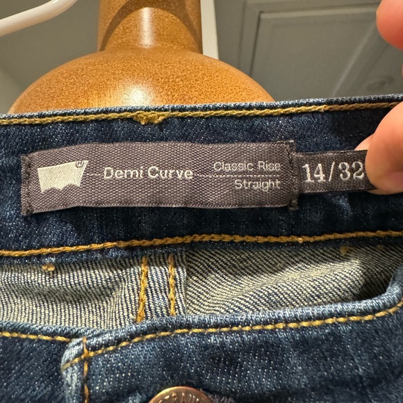 Levi’s San Francisco for women Demi curve - Picture 4 of 12